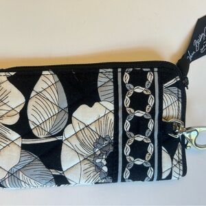 Vera Bradley Wristlet in the Camellia pattern Excellent Condition